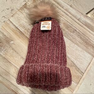 NWT COMPASS Pink Chenille Pom Pom beanie hat so cozy!! So soft!!! New with Tags